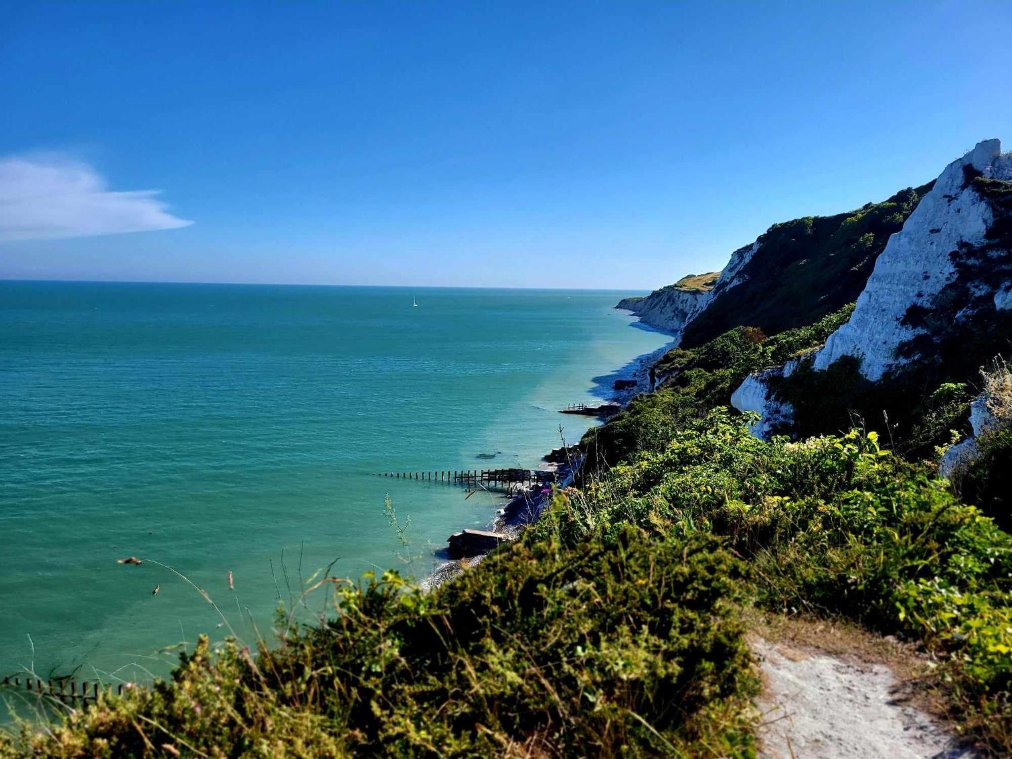 One Bed Apartment, Close To Train, City, Beach And Hospital Long Booking Welcome Eastbourne Dış mekan fotoğraf